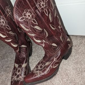 Red cowgirl boots